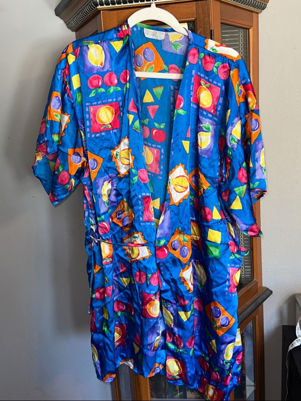 vassarette Vintage Bright Blue Fruit Print Satin Robe